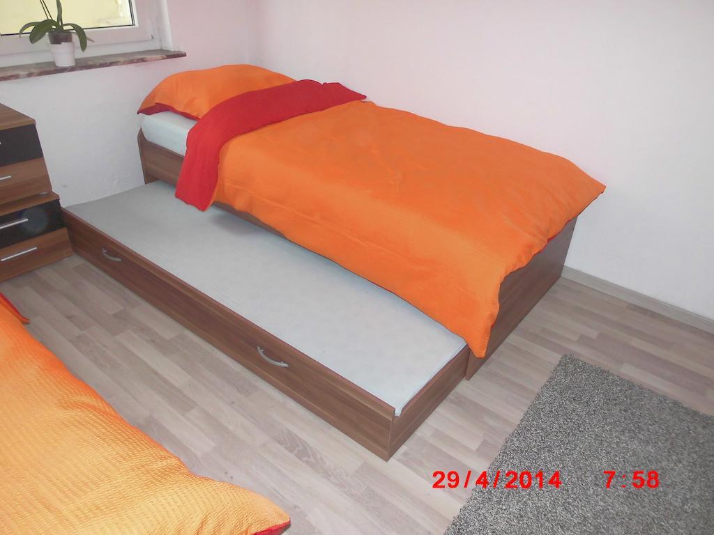 Frankfurt Airport & Fair Apartment Kelsterbach Ngoại thất bức ảnh