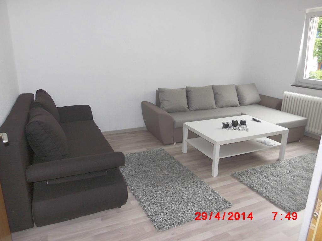 Frankfurt Airport & Fair Apartment Kelsterbach Phòng bức ảnh